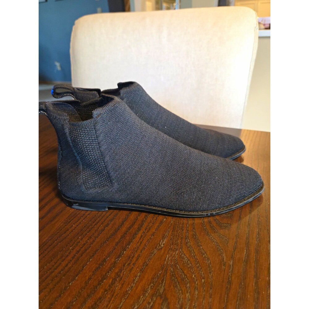 Rothys Chelsea Boots Womens 7.5 Black Merino Wool Knit Sustainable Ankle Booties
